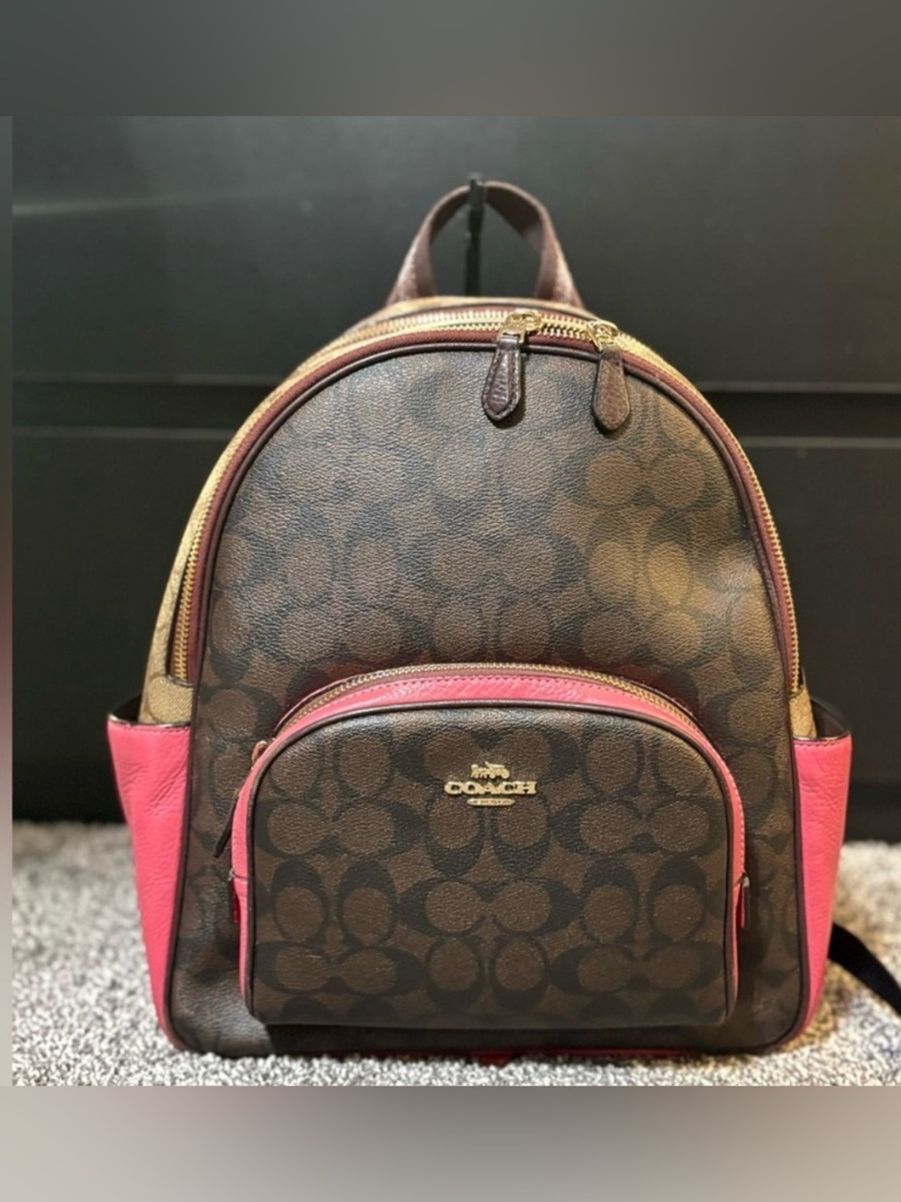 Coach Court Backpack in Signature Canvas with Color-Blocked - Picture 3 of 12